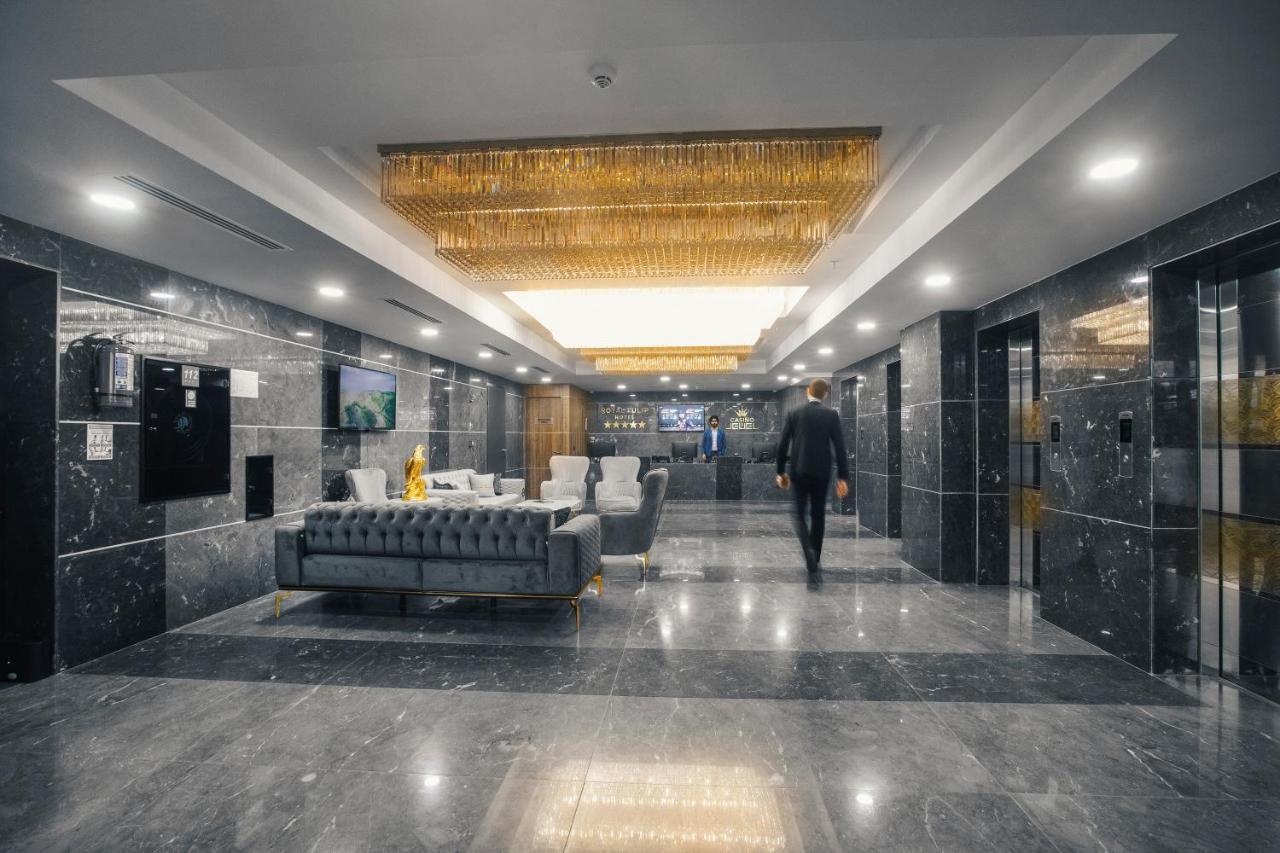 Royal Tulip Hotel & Casino, تبليسي المظهر الخارجي الصورة The lobby of the hotel
